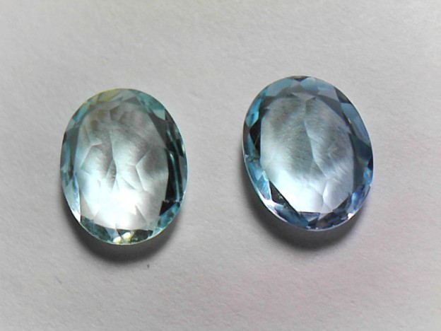 Topaze Bleue Du Brésil – 4,98 Ct – Coupe Poire – Clarté VVS1 – Bleu Mer – Pierre Précieuse