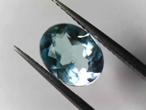 Lot De 3 Topazes Bleues Naturelles Du Brésil - Taille Ronde, Ovale, Poire - Total 14.10 Carats - Pour Sertissage