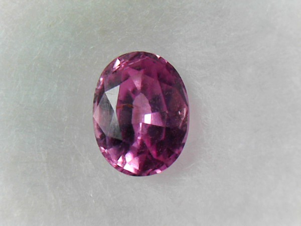 Saphir Rose Sri Lanka 9,12 Carats - Certificat GGL - Taille Princesse - Neuf