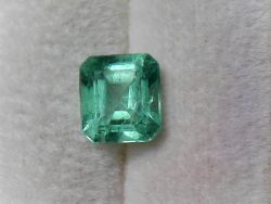 Émeraude Naturelle De Colombie 9,82 Carats - Certifiée GGL, Traitement Huilage