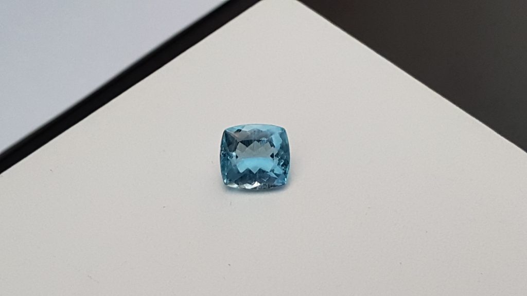 Aigue-marine Naturelle Du Brésil 3,65 Carats - Taille émeraude, Bleu Pur, 8x7 Mm, Sans Traitement